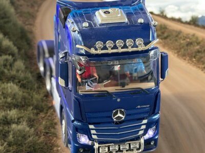 MB Actros 3363 Pearl Blue
