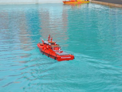 Feuerlöschboot 2