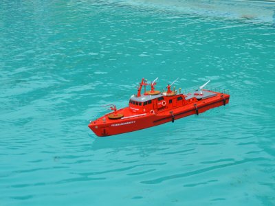 Feuerlöschboot 2
