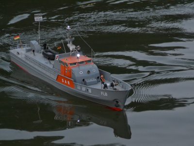 Flugsicherungsboot 8