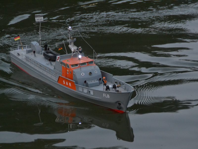 Flugsicherungsboot 8