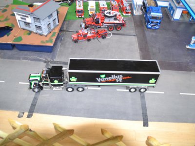Kennwoth Truckstop Truck